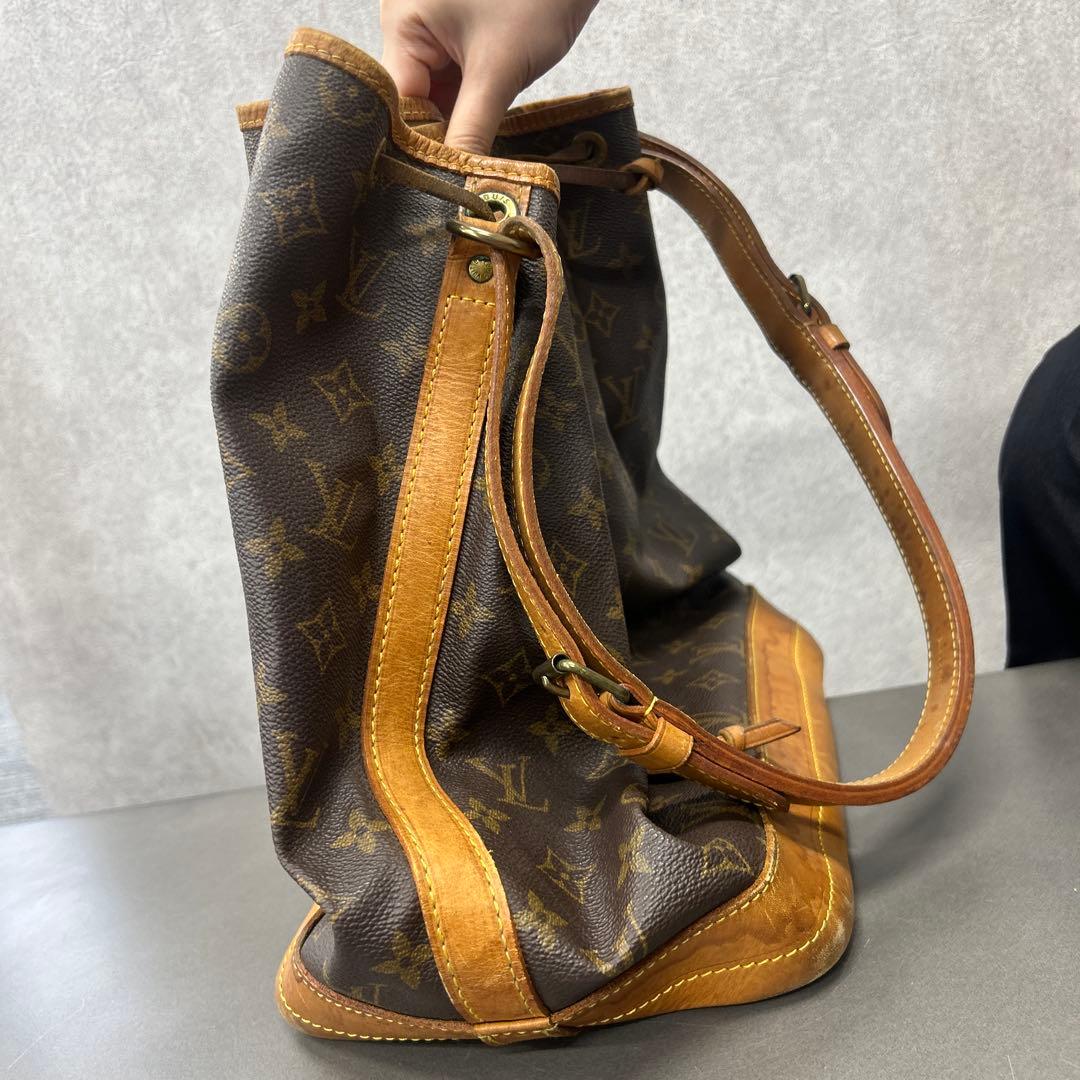 Louis Vuitton モノグラム　ノエ　M42224