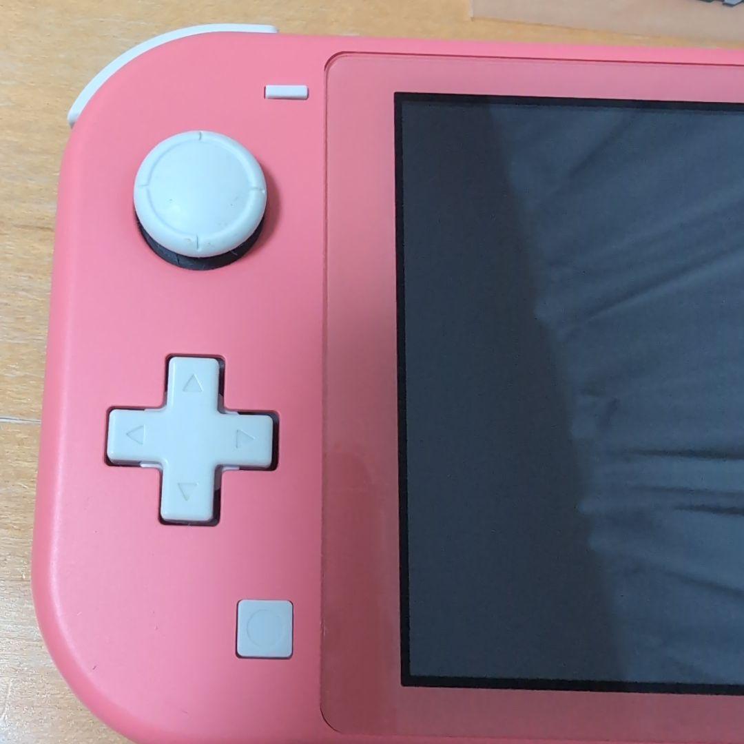 Nintendo Switch LITE コーラル 本体