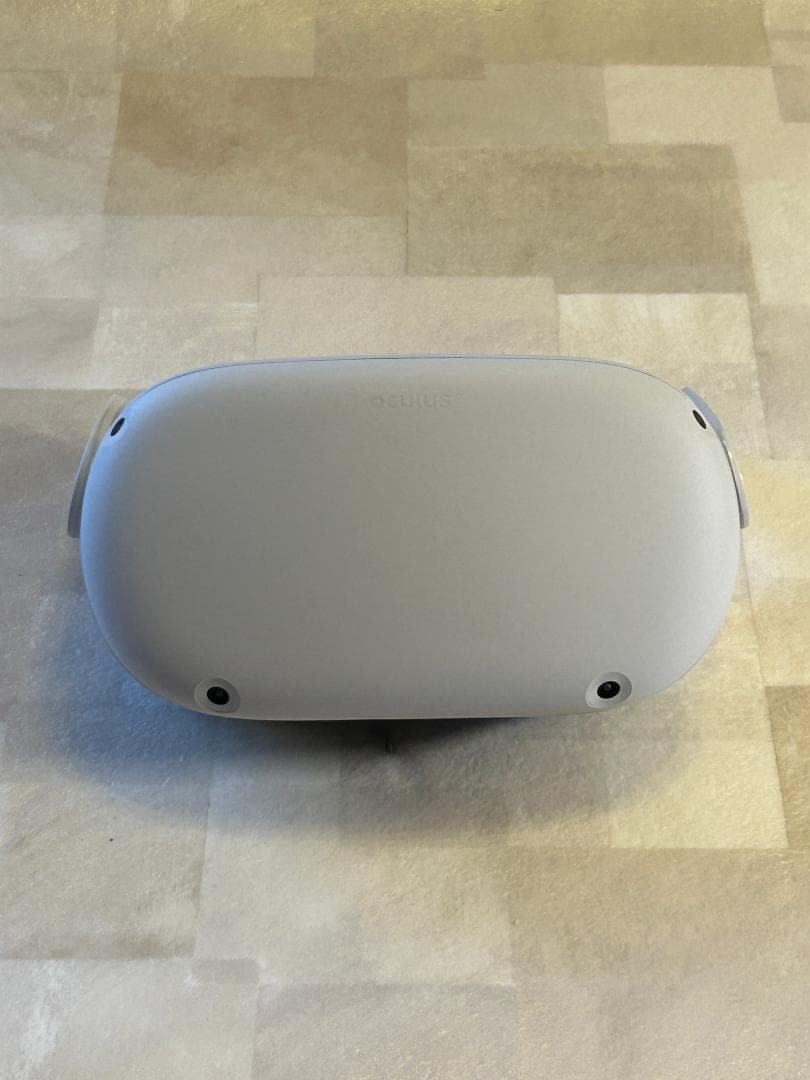  Quest 2 VRヘッドセット（動作品本体のみ）