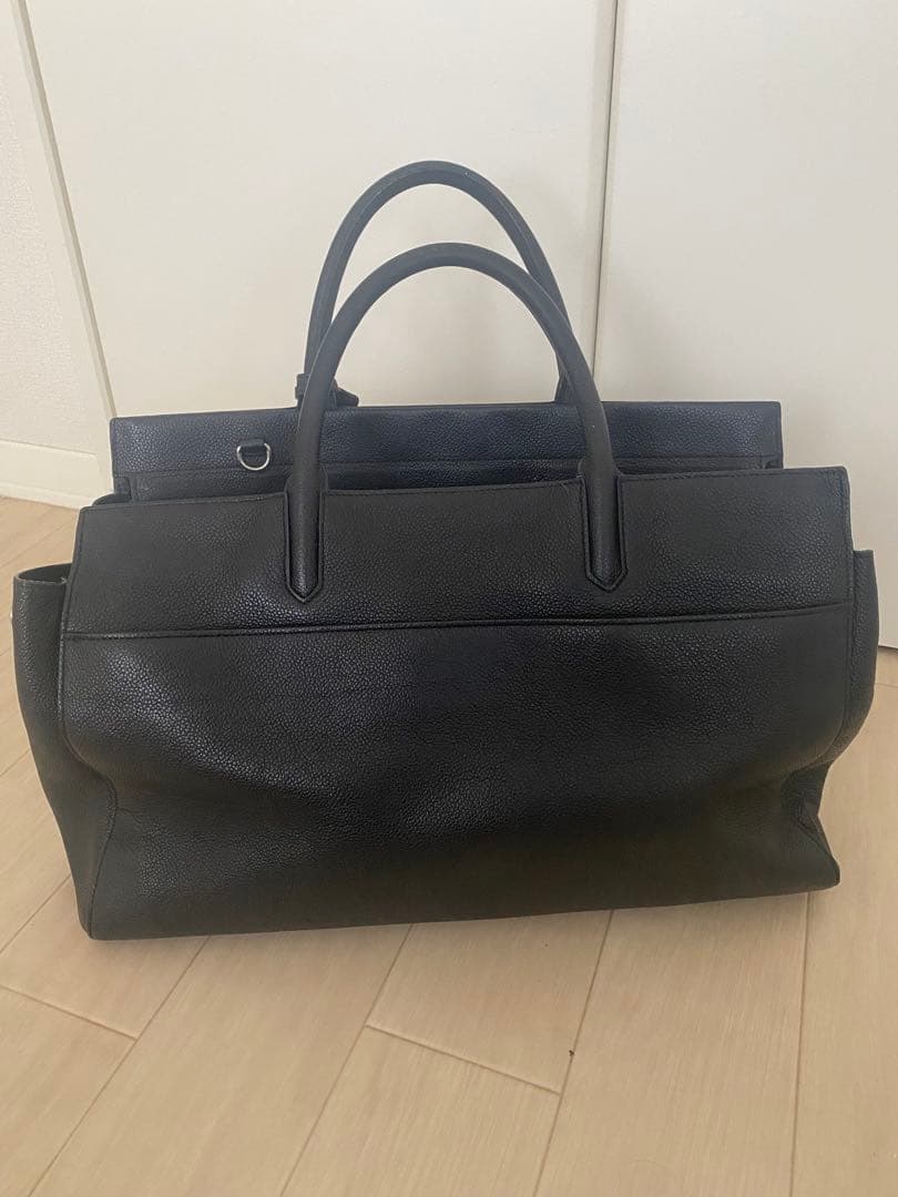 YSL ブラック レザーバック