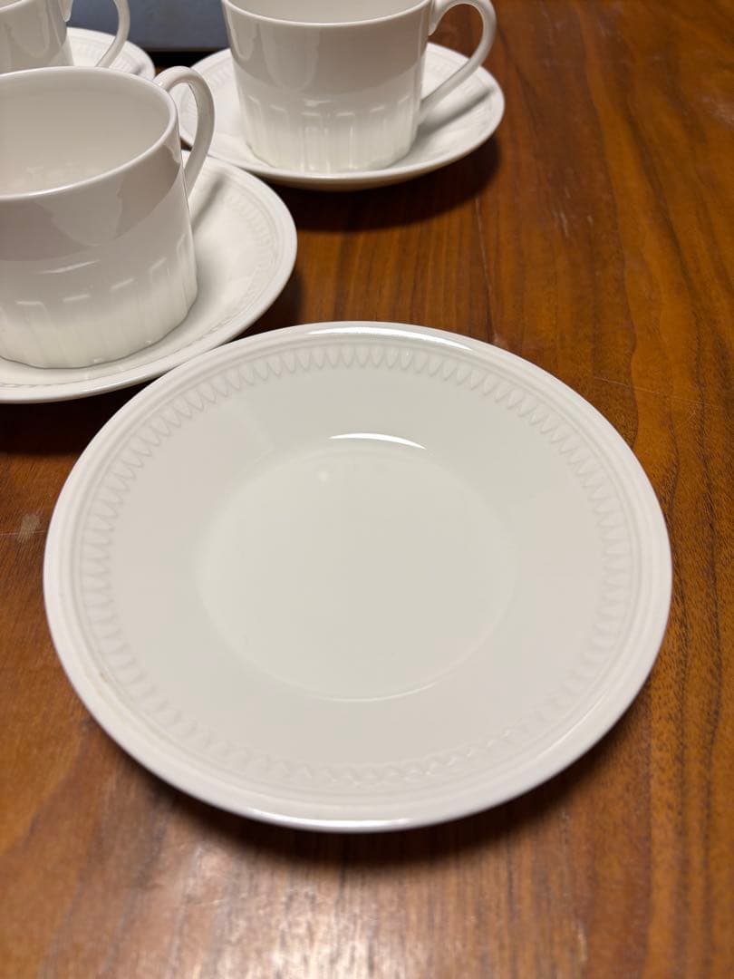 ekubo英国製ウェッジウッド　コロセウム　カップ＆ソーサーセット