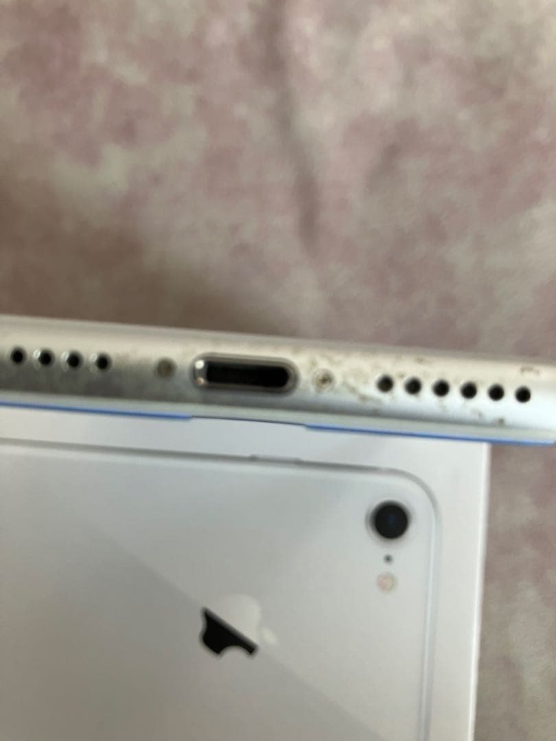 iPhone8 256GB シルバー　SIMフリー