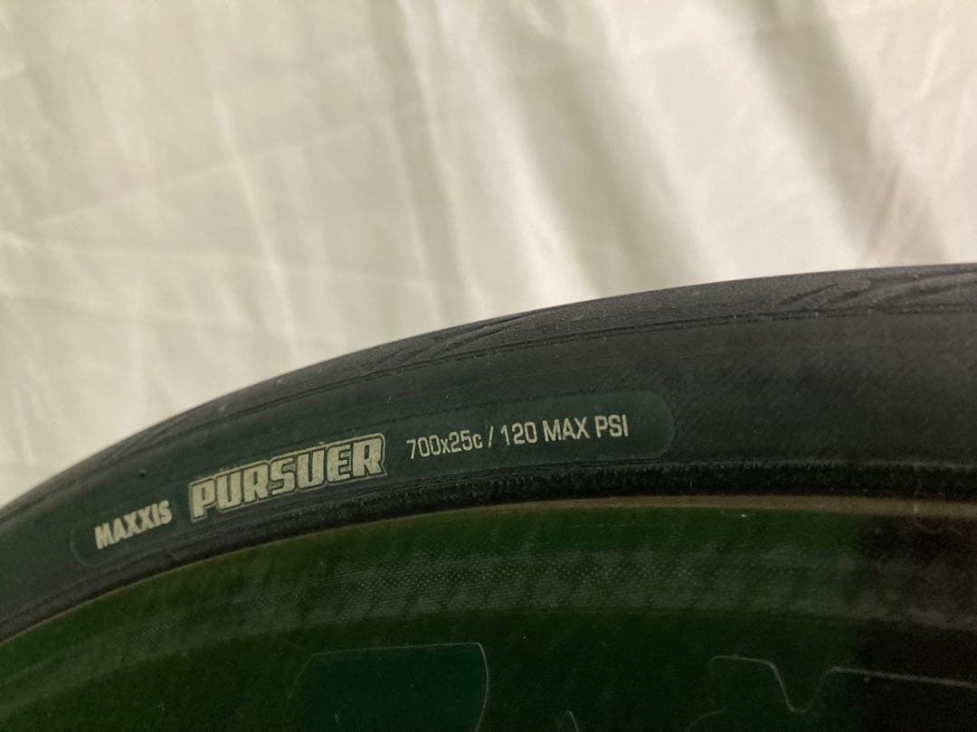 ボントレガー AEOLUS 7 チューブレス カーボンホイール