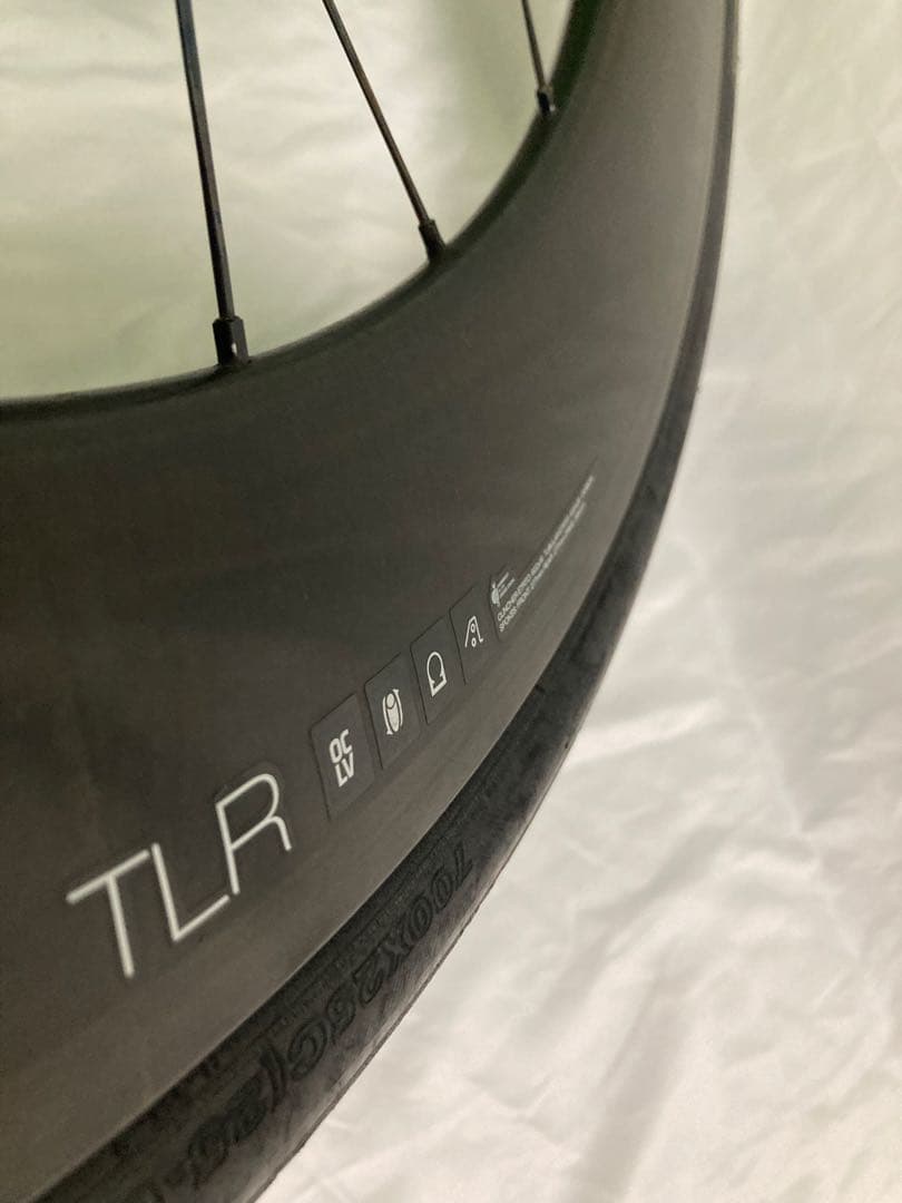 ボントレガー AEOLUS 7 チューブレス カーボンホイール