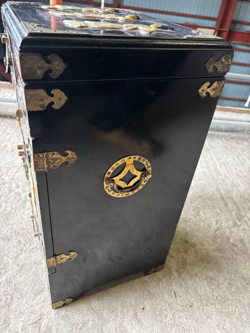 韓国 中国 唐木 螺鈿 象嵌 漆 ジュエリーボックス　小物箪笥