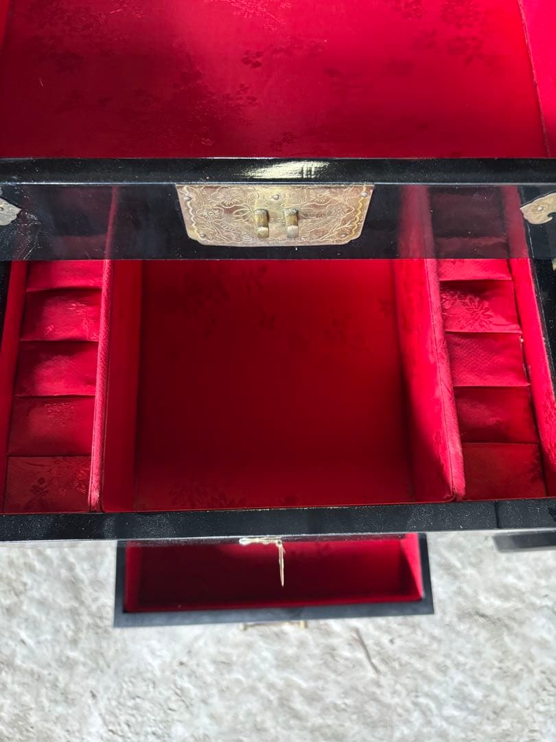 韓国 中国 唐木 螺鈿 象嵌 漆 ジュエリーボックス　小物箪笥