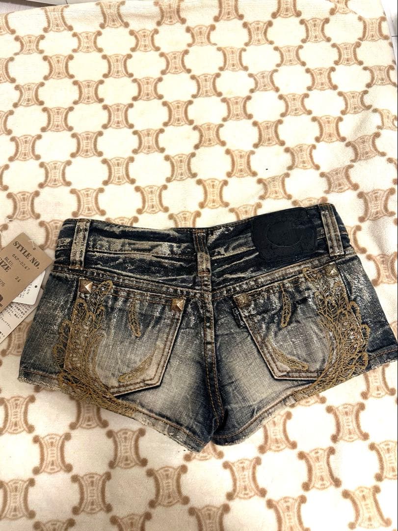 d.i.a ダイヤ　ショートパンツ