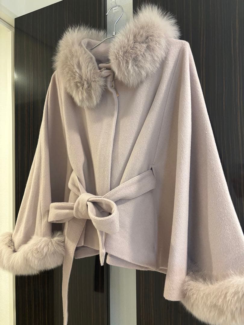 ノエラ ファーポンチョ コート