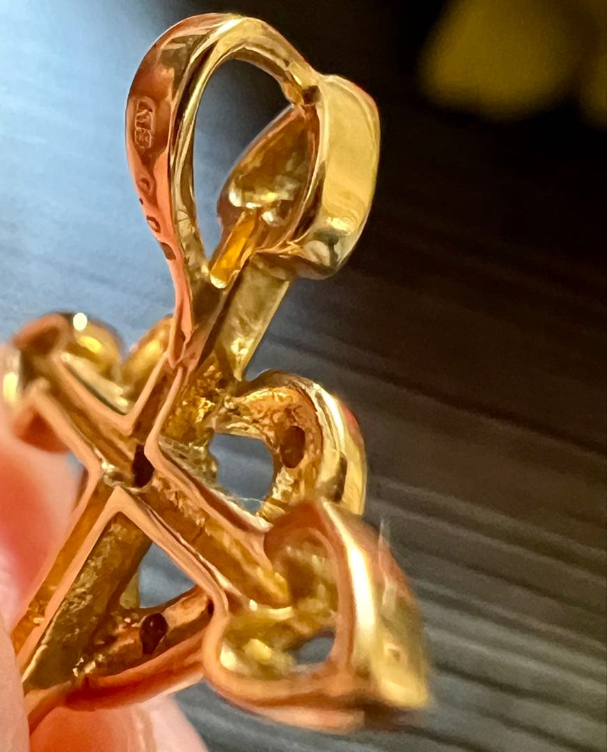 最後のお値下げ‼️18金ペンダントタップクルス