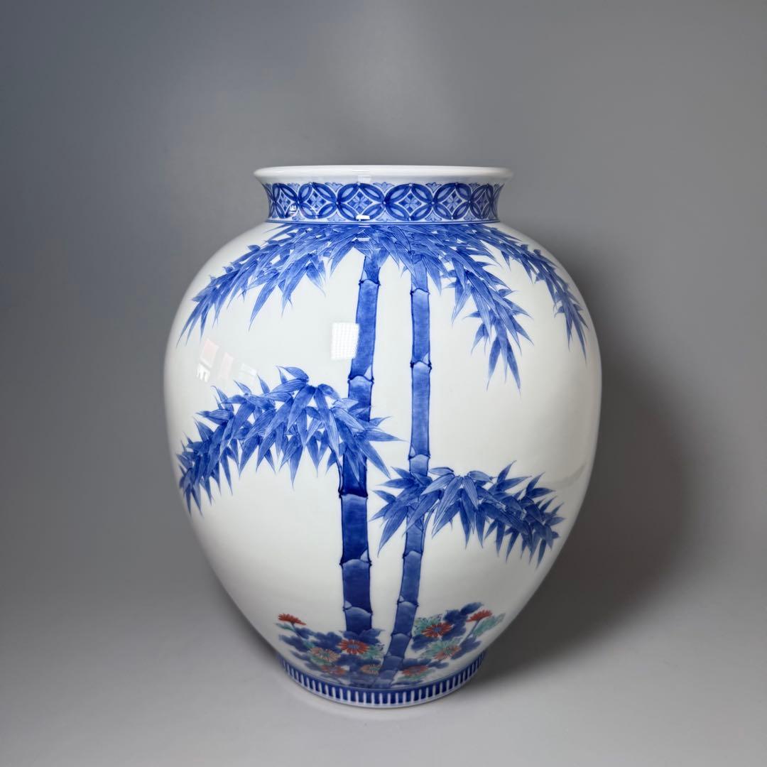 鍋島御庭焼　市川光春　本人作　最高位作　色鍋島竹梅図大花瓶　高33.5cm