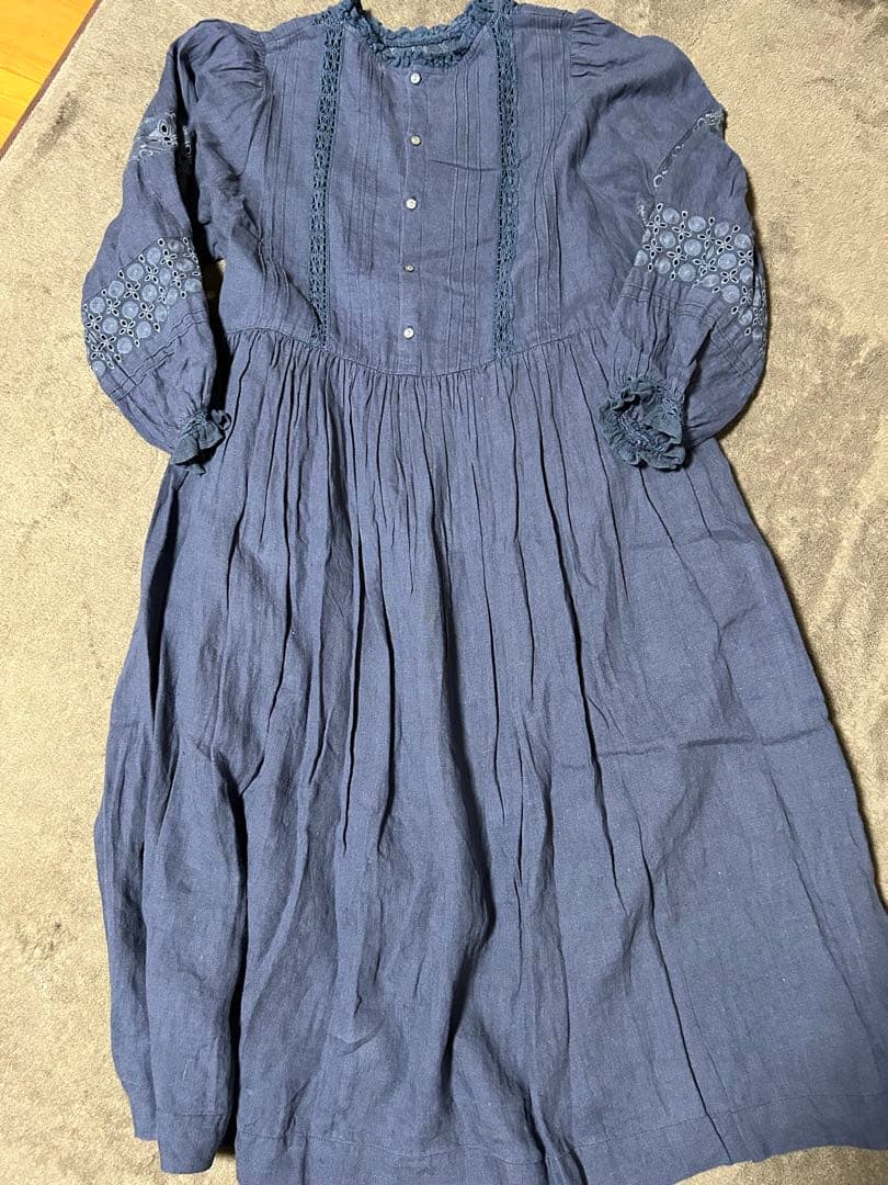 ★弥生さま★TSUHARU ダークブルー刺繍ワンピース　ニット帽子セット