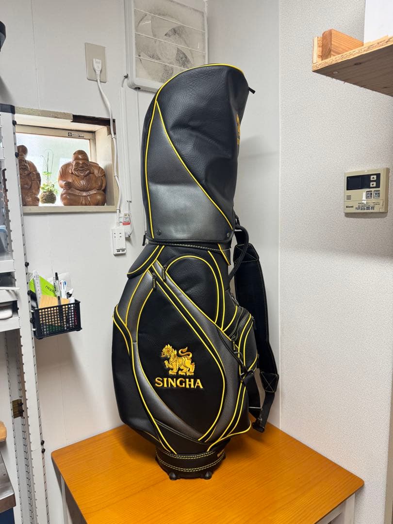 SINGHA アンブレラ付き　キャディバッグ ブラック/イエロー
