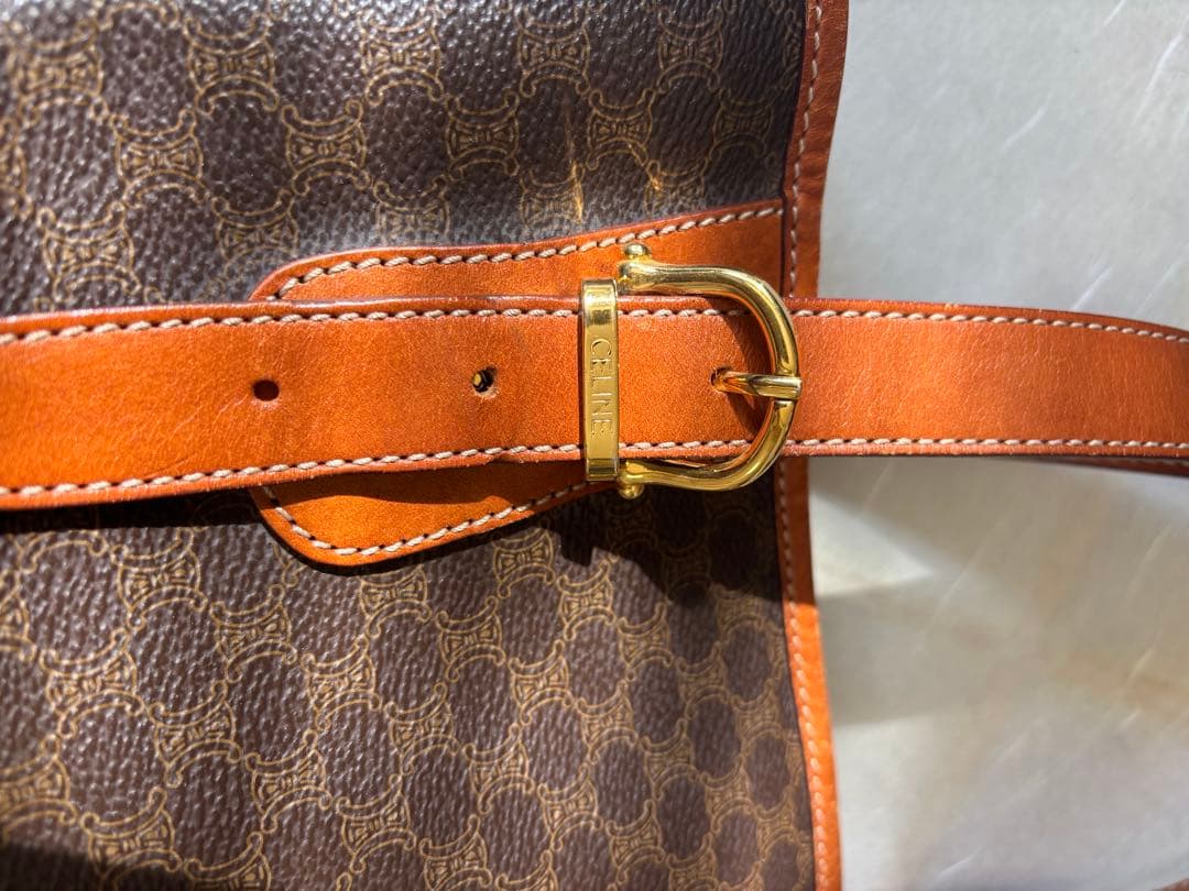 セリーヌ　ハンドバッグ　マカダム