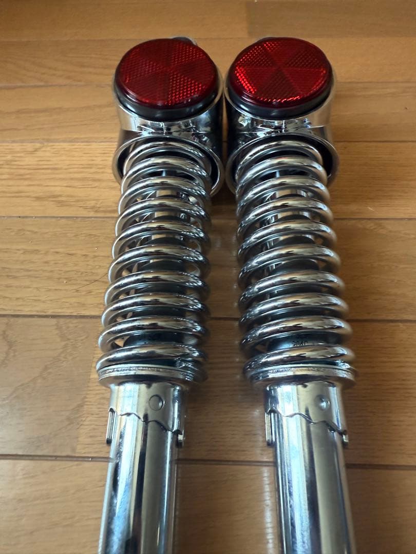 新品未使用品　カワサキz1 リヤサス　PMC製