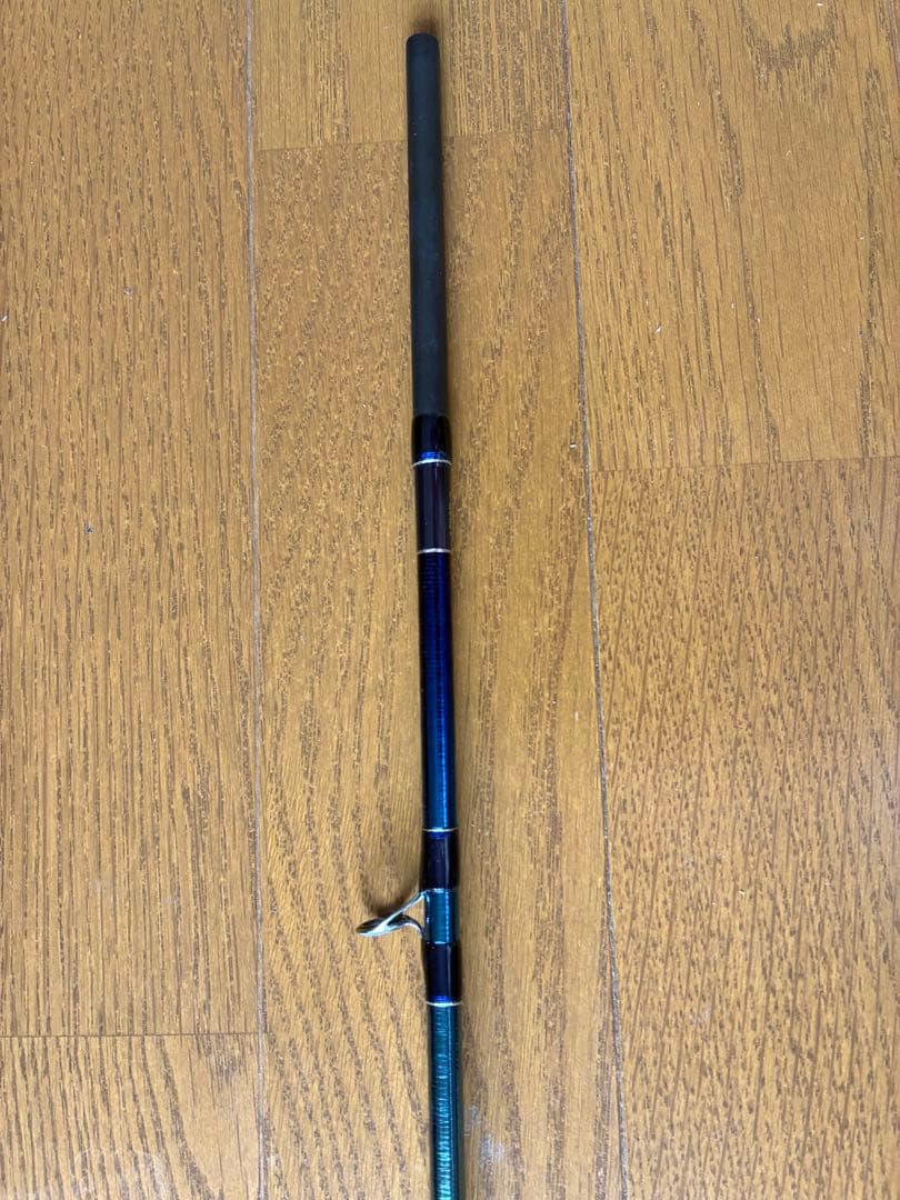 【美品】ワールドシャウラリミテッド1703R-2