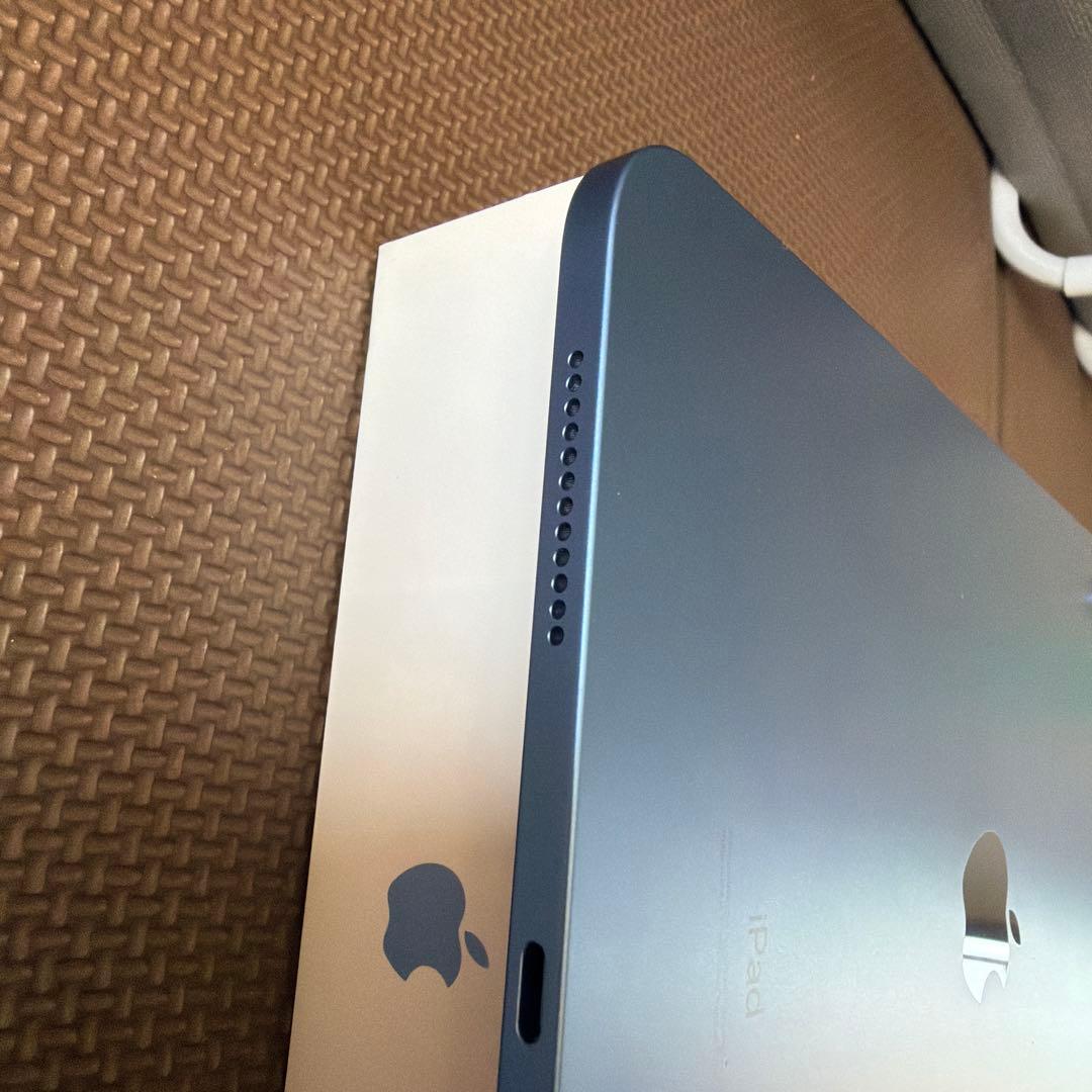 iPad 第10世代 Wi-Fi 64GB ブルー　ほぼ新品