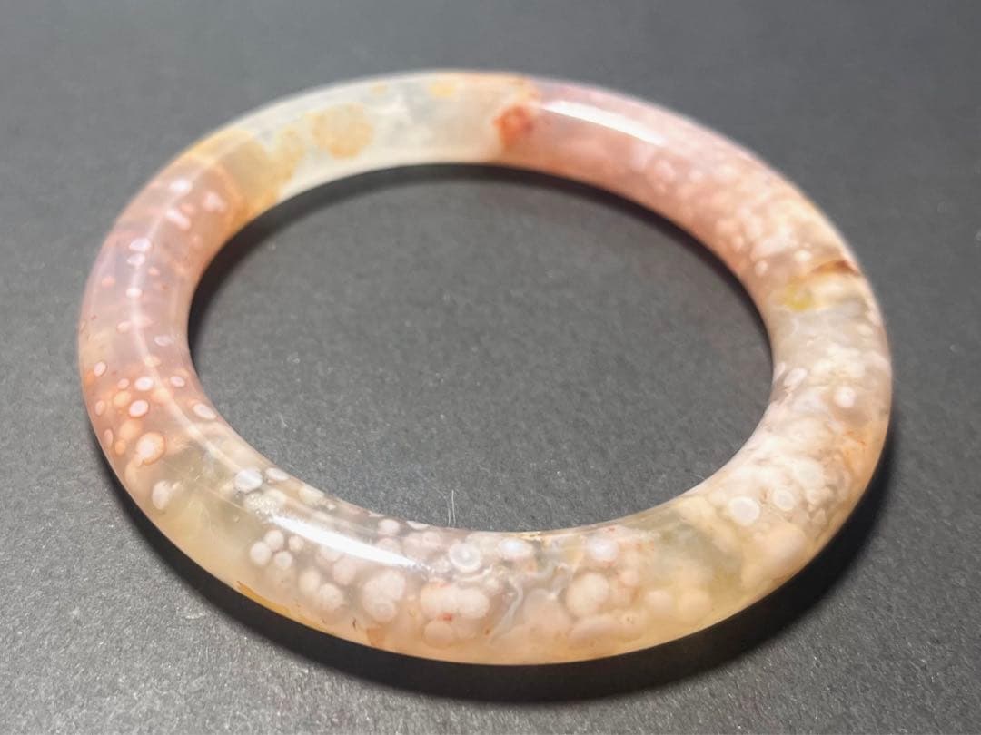 天然　桜メノウバングル　59mm