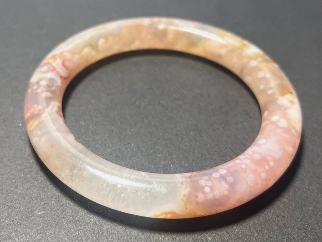 天然　桜メノウバングル　59mm