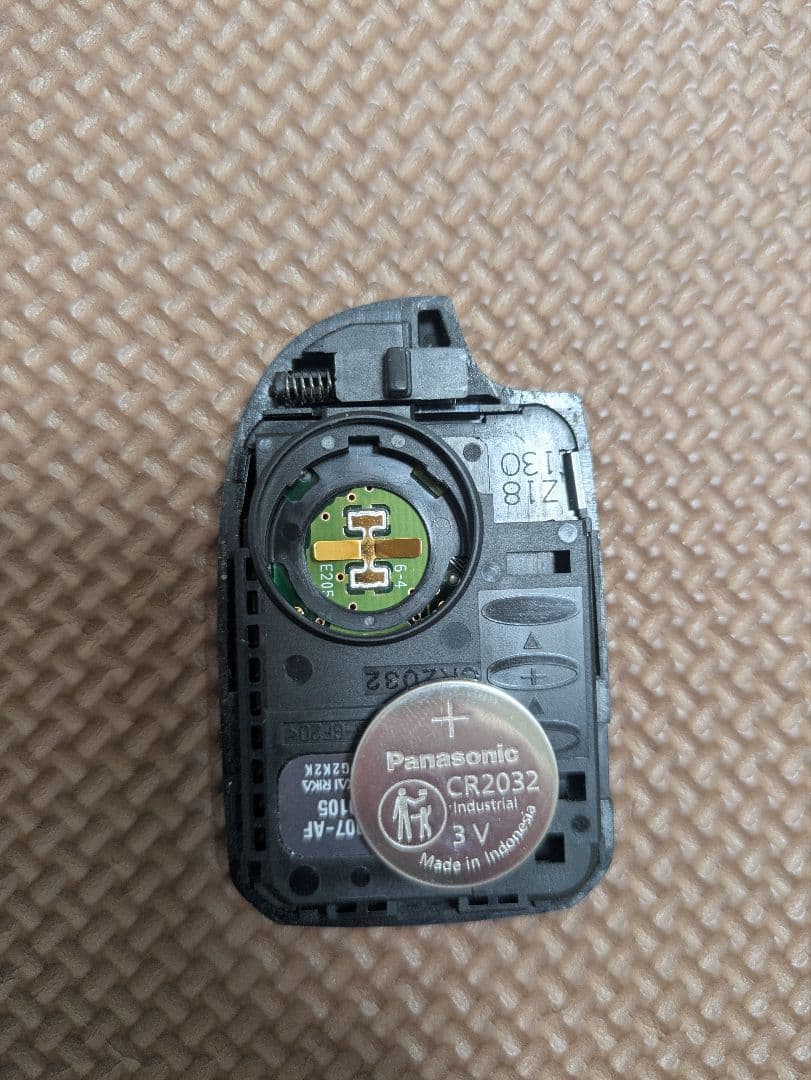 美品 トヨタ　純正　ハイエース　レジアスエース　スマートキー　TOYOTA