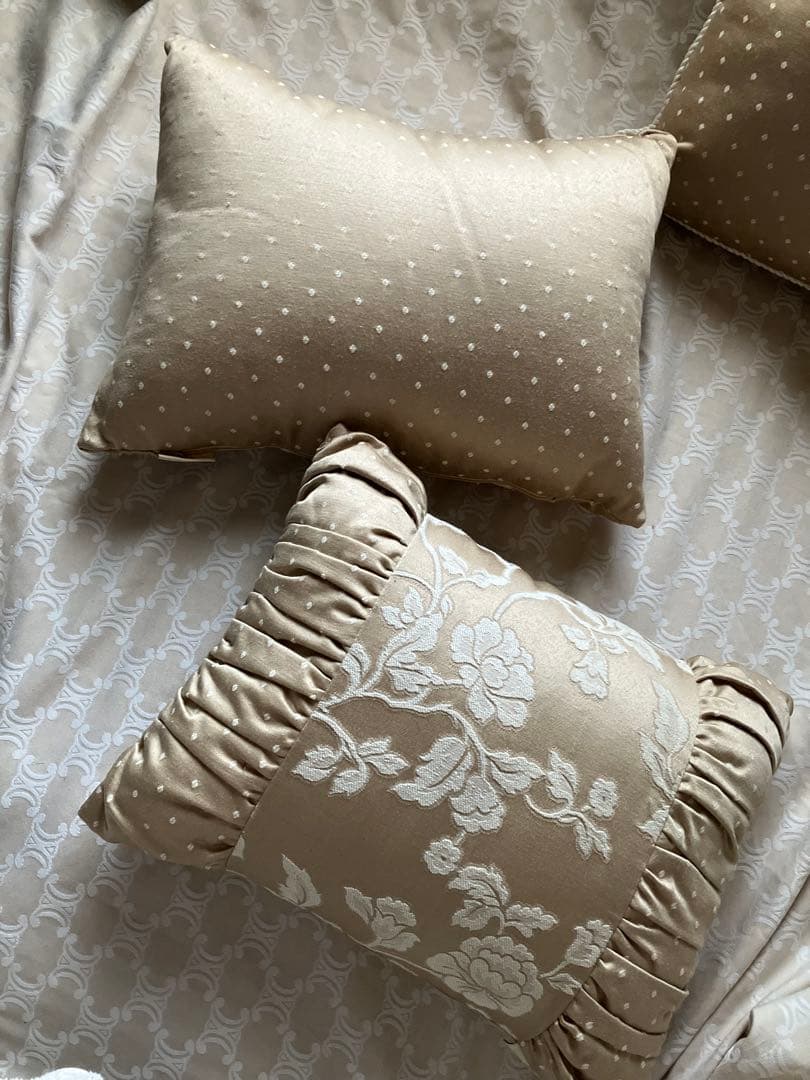 ジェニファーテイラー Jennifer Taylor クッション 5個