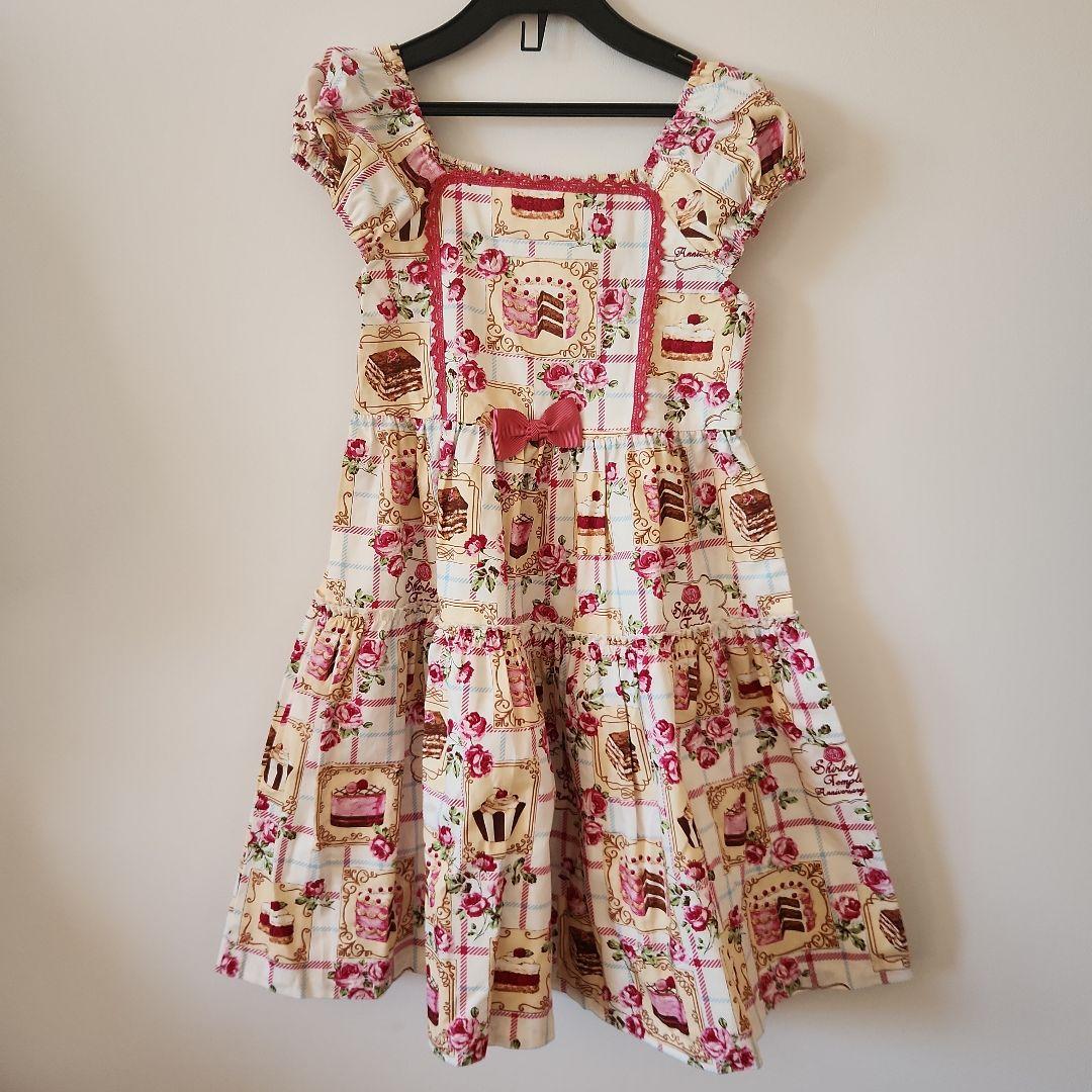 シャーリーテンプル130ケーキ柄フレアワンピース