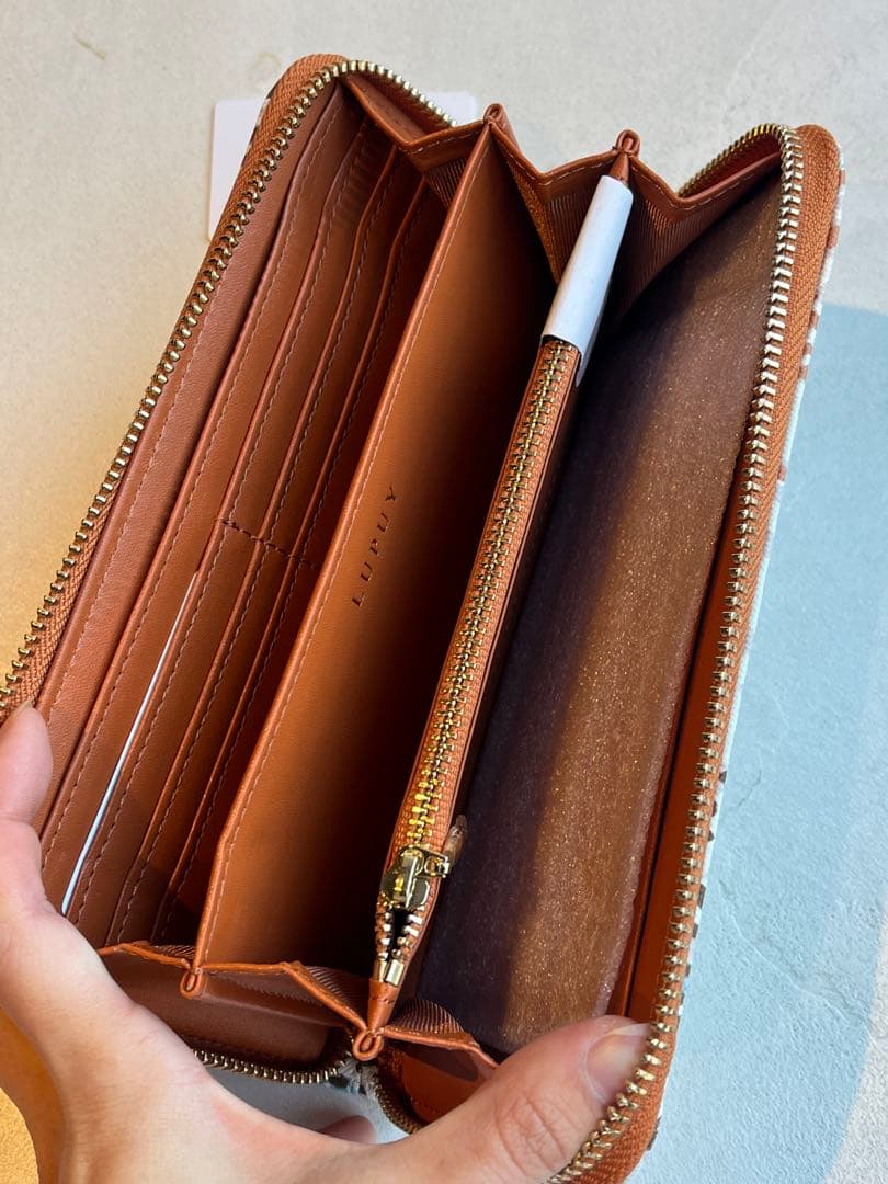 【新品未使用】LUPUY 花柄とレオパード柄 長財布2点セット　定価30800円