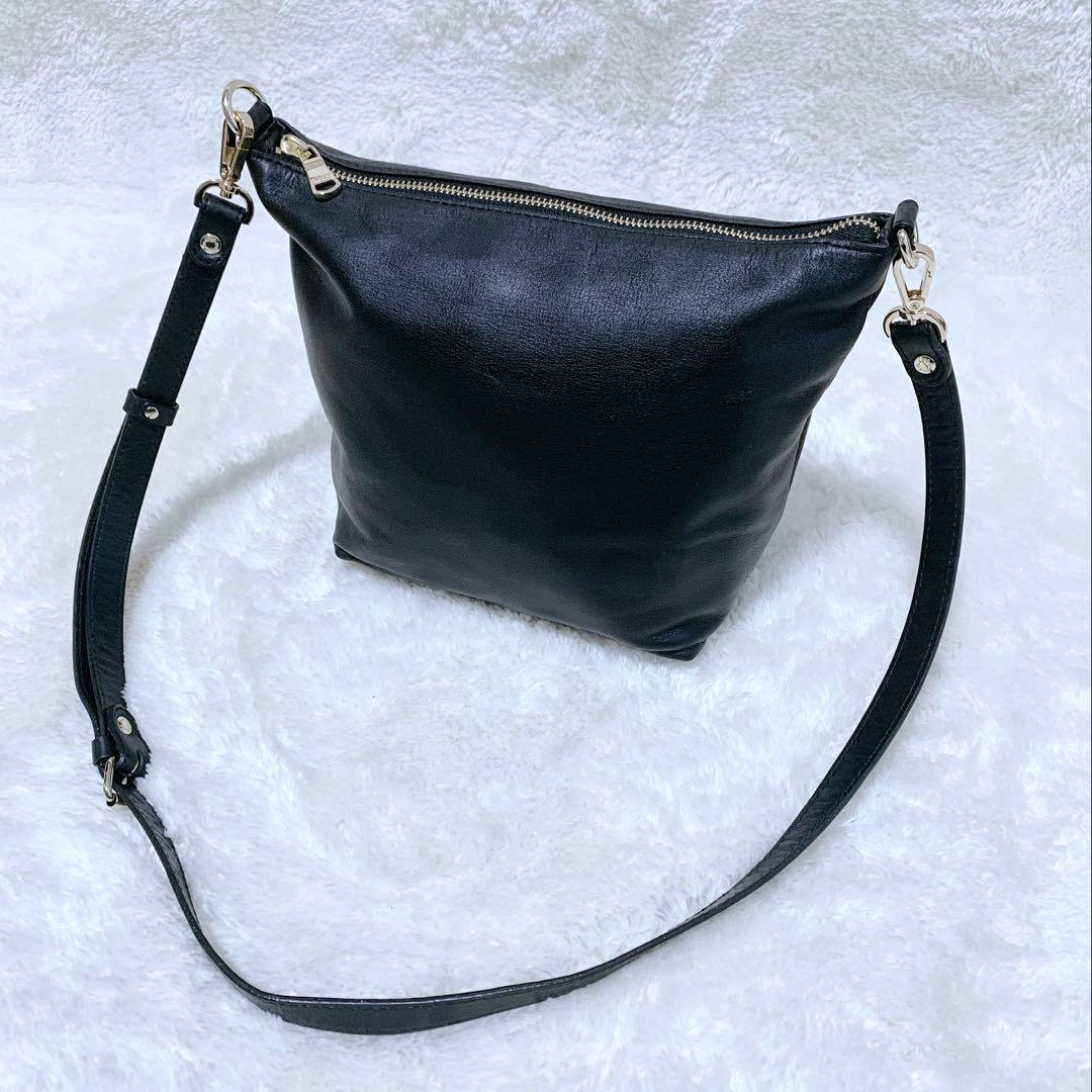 【はる】ほぼ未使用♪ russet ラシット ソフトレザーショルダーバッグ