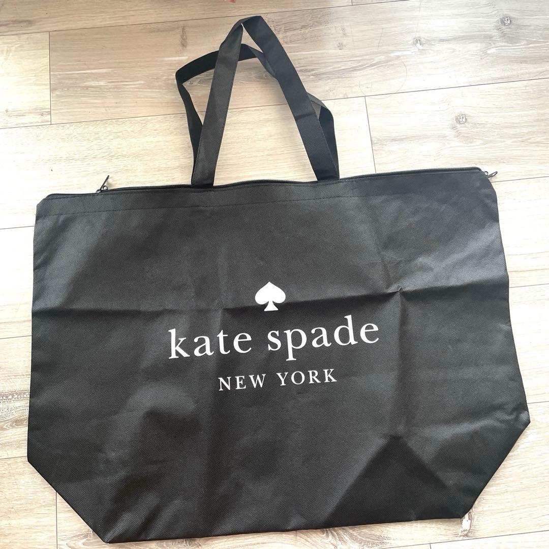 ケイトスペード花柄折財布　ミニバッグ　クラッチバッグ最終価格！