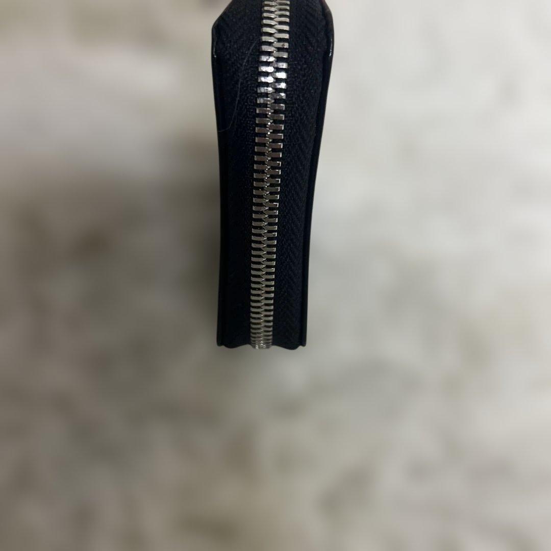 美品　DIESEL ディーゼル 小銭入れ付きラウンドファスナー２つ折り財布