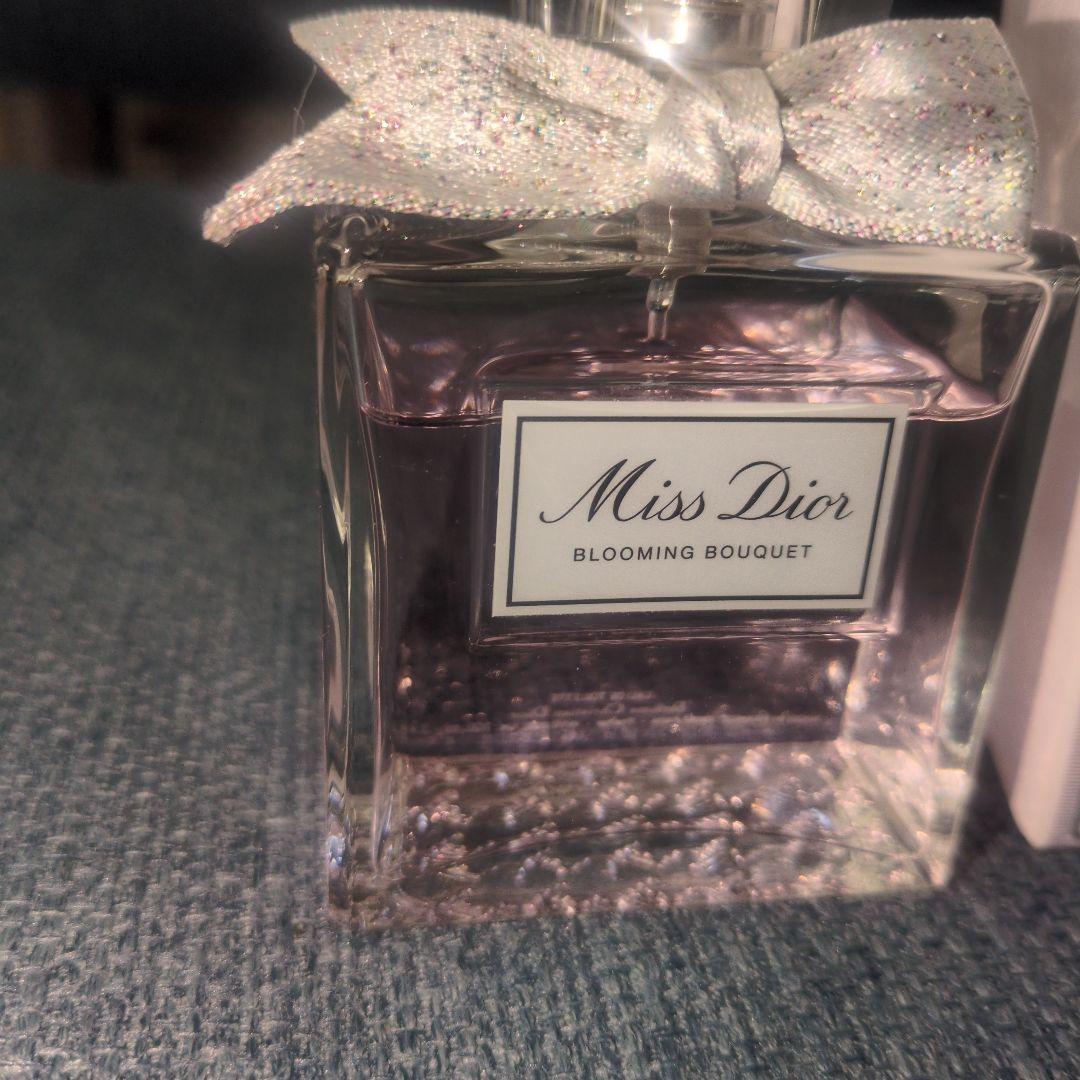 大人気ディオール　ミスディオール ブルーミングブーケ 100ml　香水　箱付