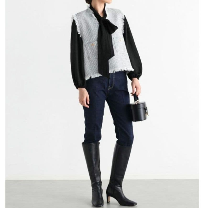 【未使用タグ付】Vin ヴァン ゴールドボタンツイードベスト フリンジ ヤマダヤ