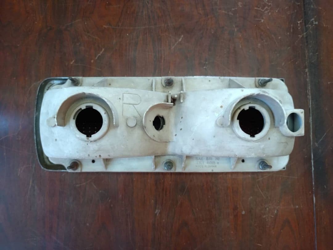 スカイライン　ハコスカ　テールランプ左右