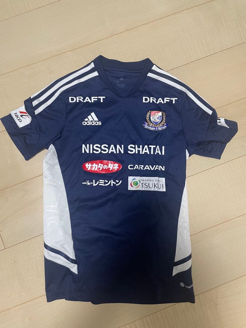 adidas 横浜Fマリノス　サッカーウェア