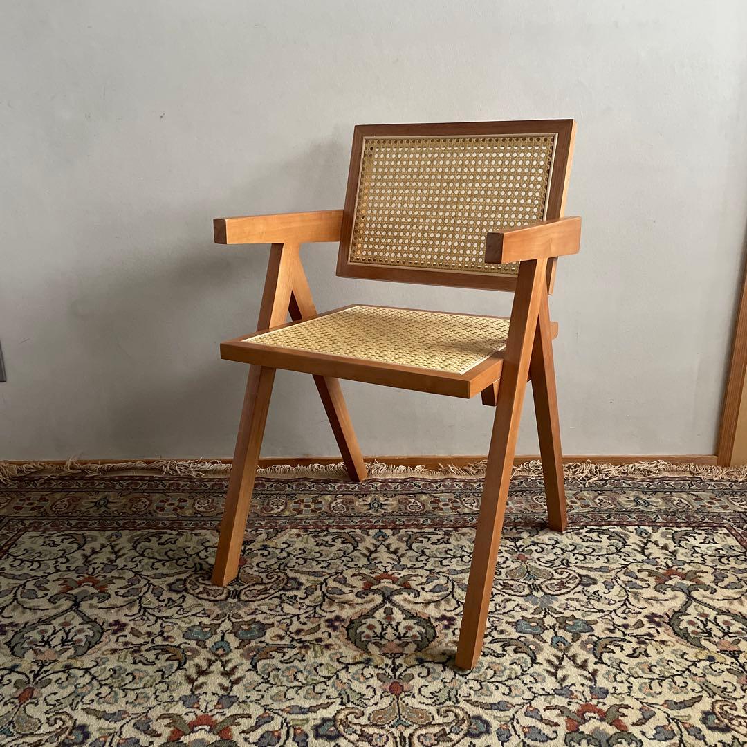 ピエールジャンヌレ　リプロダクト　木製アームチェア ラタン編み　天然木