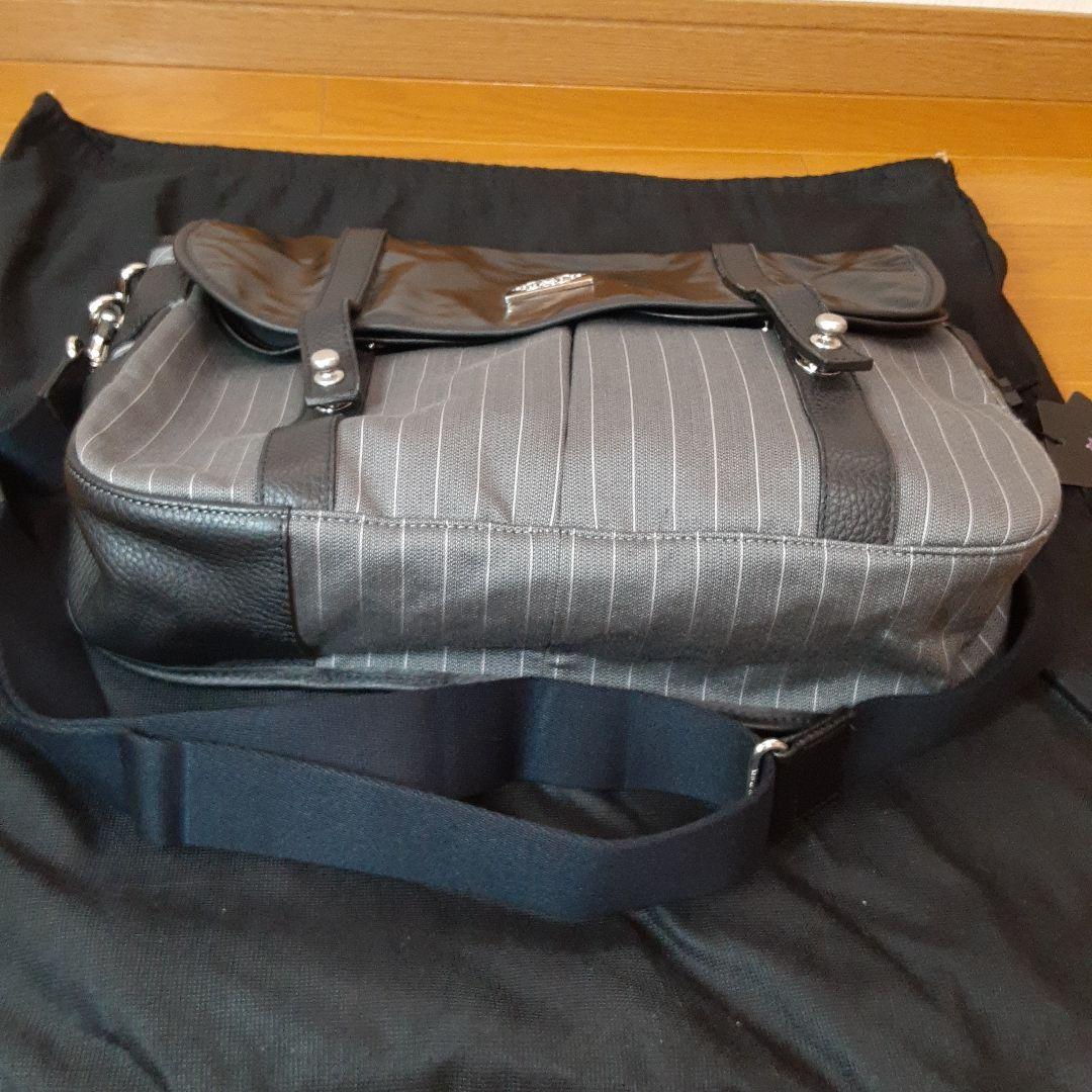 新品未使用Orobiancoショルダーバック