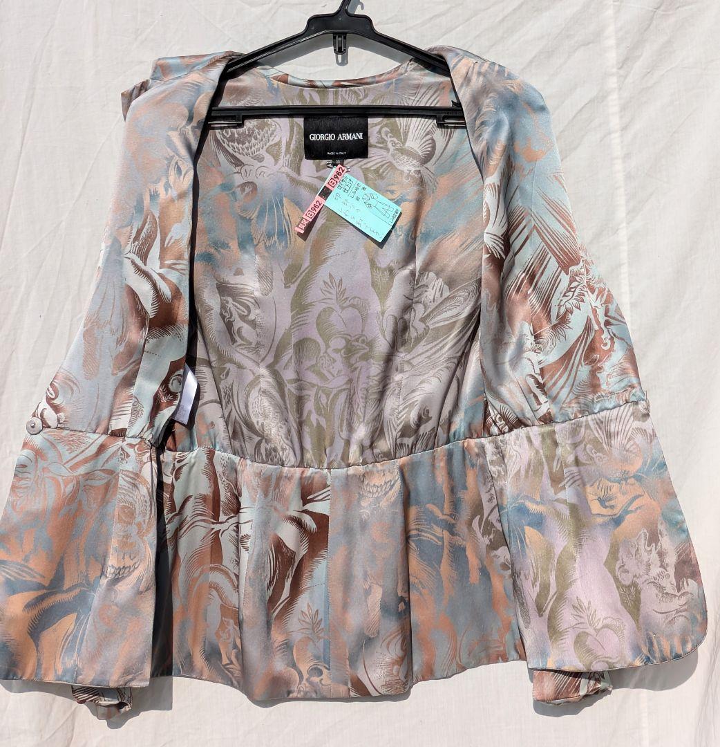 Giorgio Armani シルクジャケット　シックな色合い　国内直営店購入