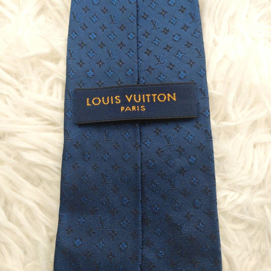 ルイヴィトン 高級シルクネクタイ 総柄（モノグラム） ブルー