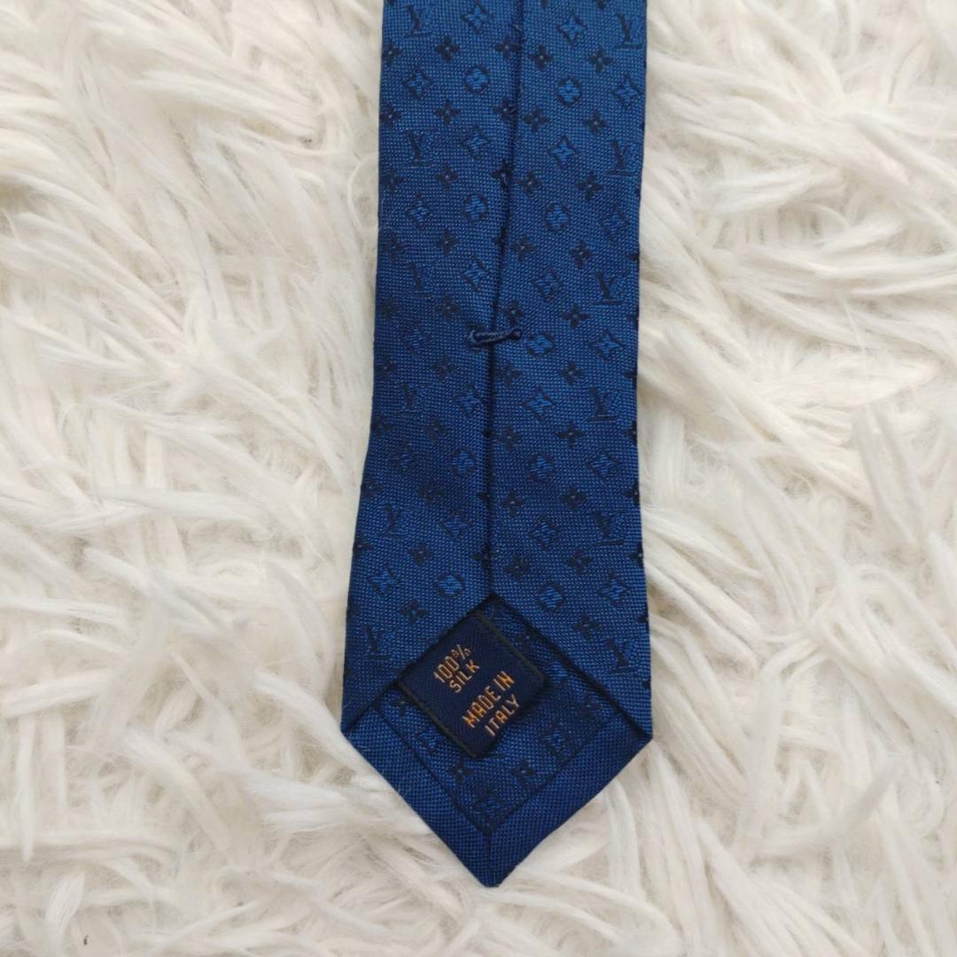 ルイヴィトン 高級シルクネクタイ 総柄（モノグラム） ブルー