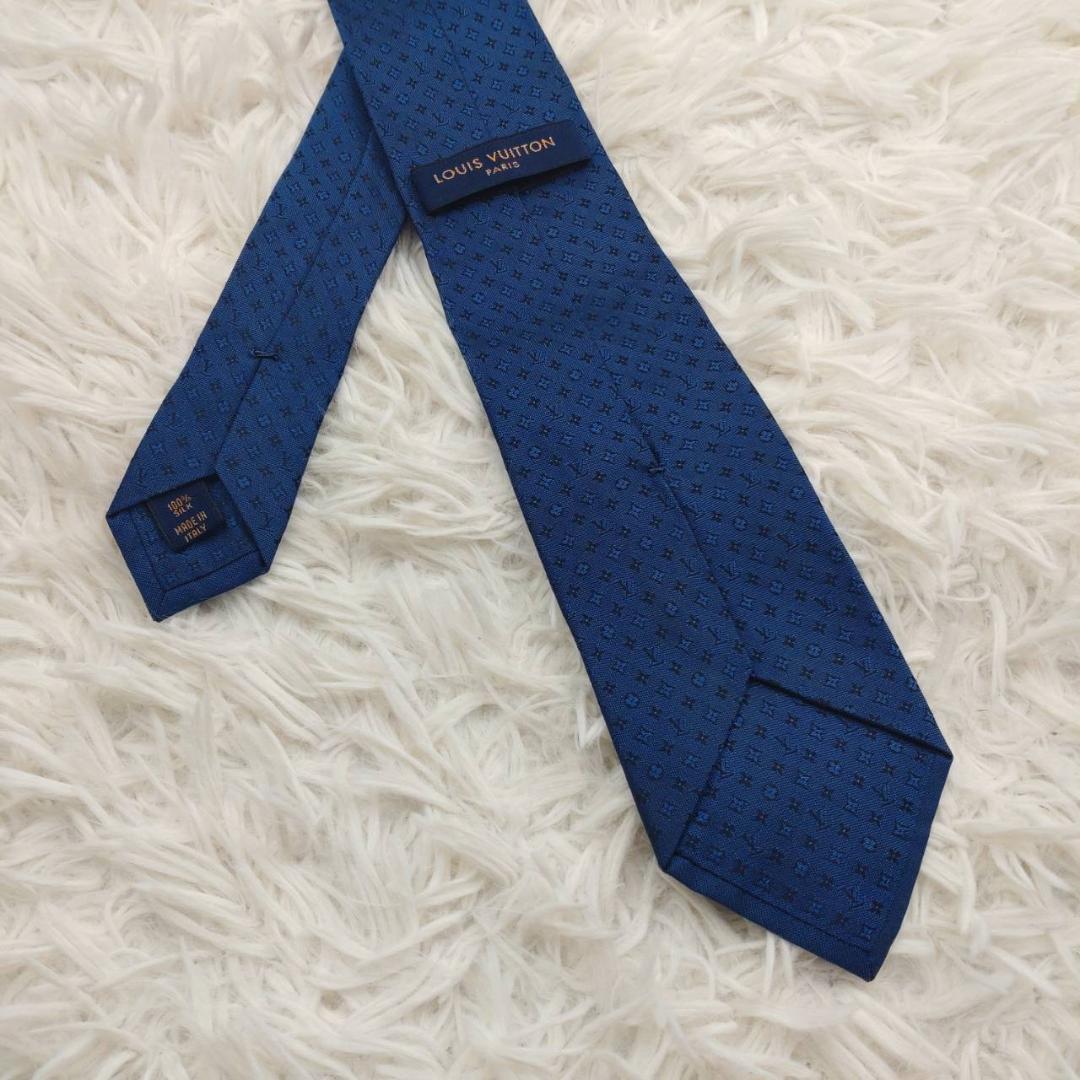 ルイヴィトン 高級シルクネクタイ 総柄（モノグラム） ブルー