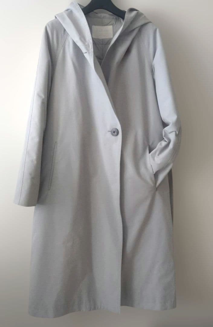 Ballsey TOMORROWLANDライトグレーダウンロングコート