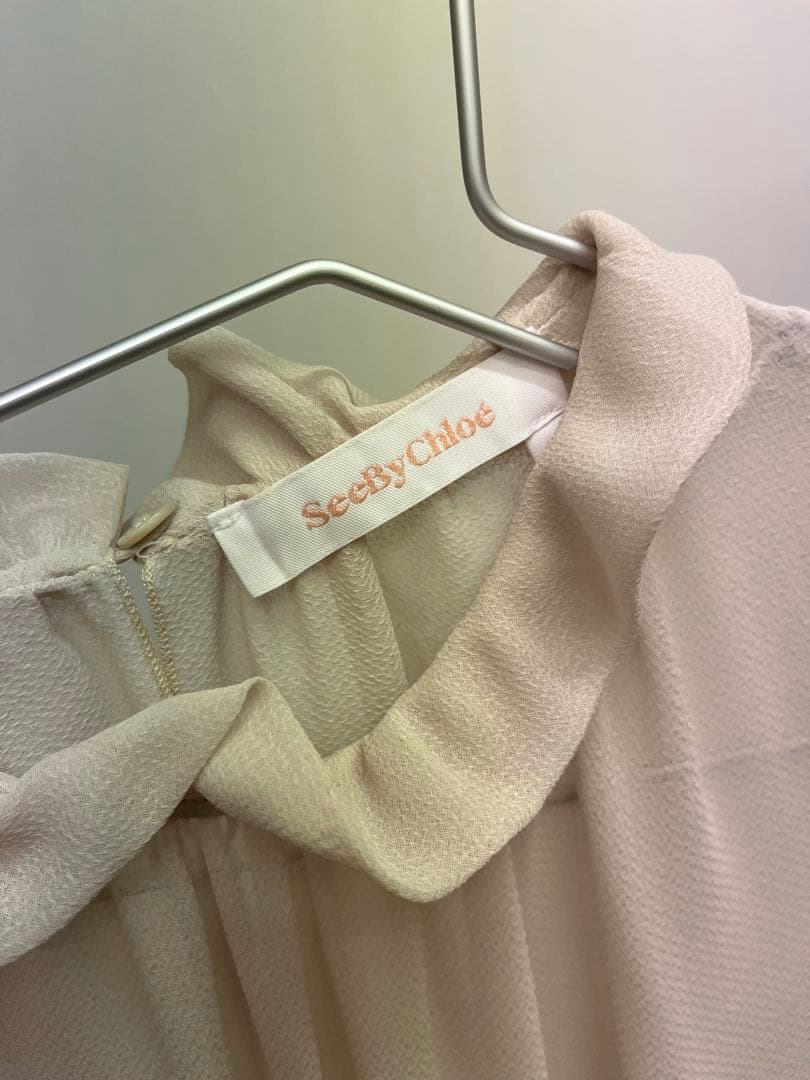 シーバイクロエ　フリル付き　長袖ワンピース　ロングワンピース