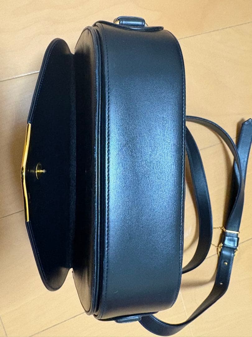 カルティエ サファイアライン ショルダーバッグ ネイビー