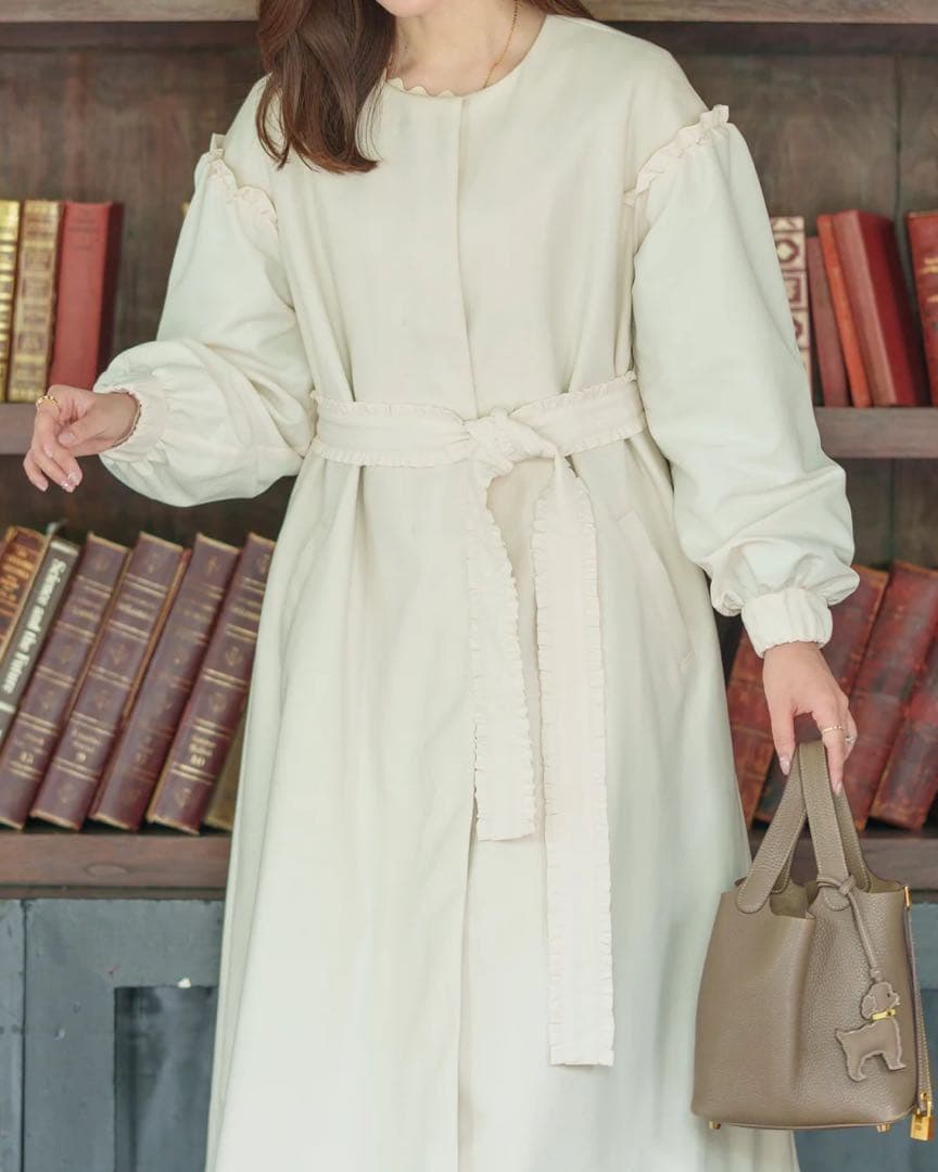 美品♡メゾンエシェル パフスリーブ中綿コート オフホワイト