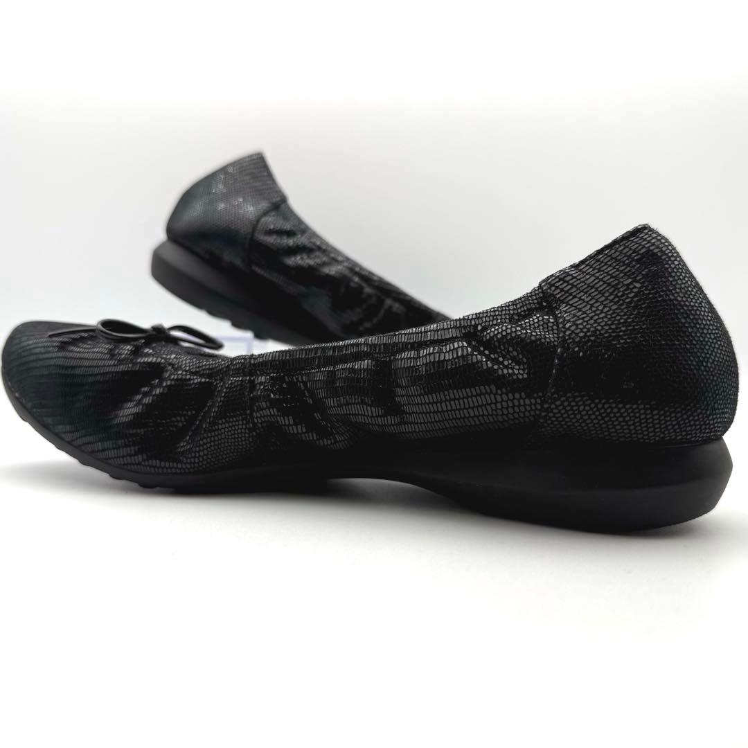 卑弥呼 HIMIKO ふかふかスニーカーパンプス 黒 24.5