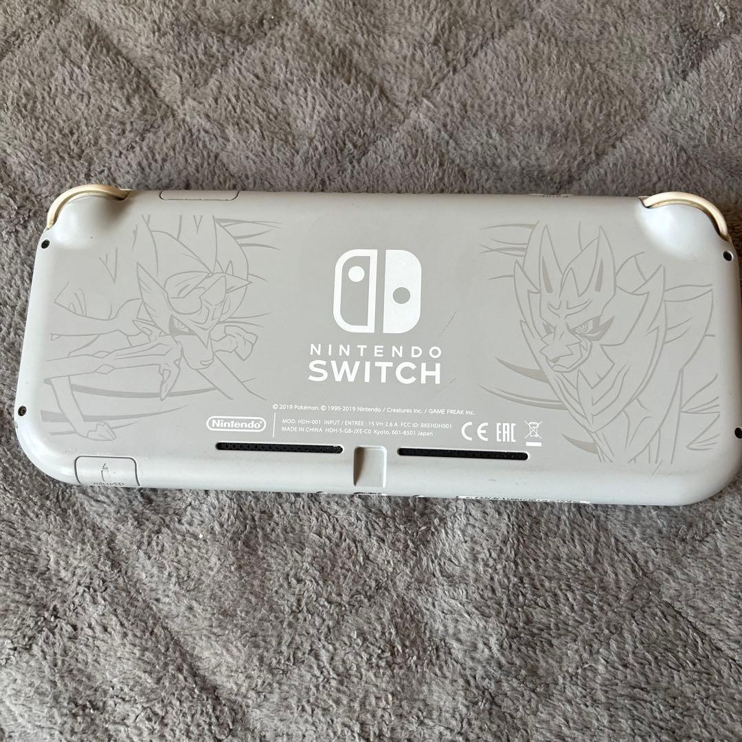 d*3様 Nintendo Switch Lite