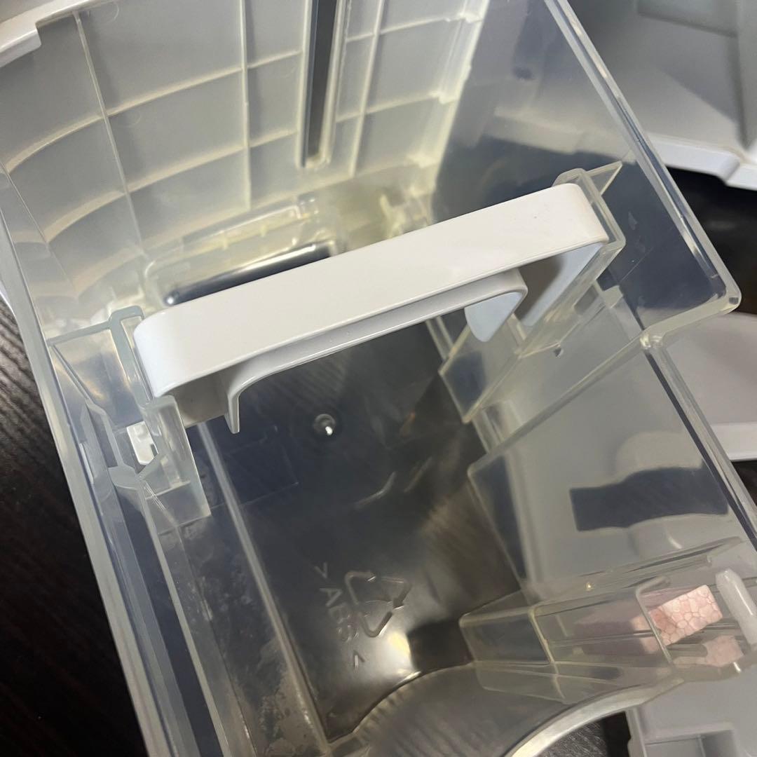 シャープ　衣類乾燥除湿機　プラズマクラスター25000 CV-RH140