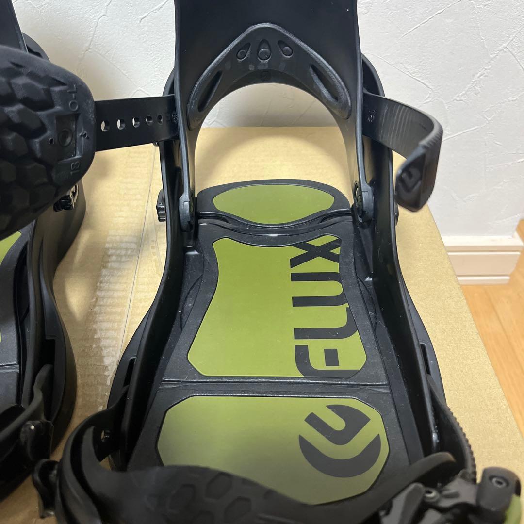 FLUX SR Mサイズ スノーボードビンディング フラックス 22/23