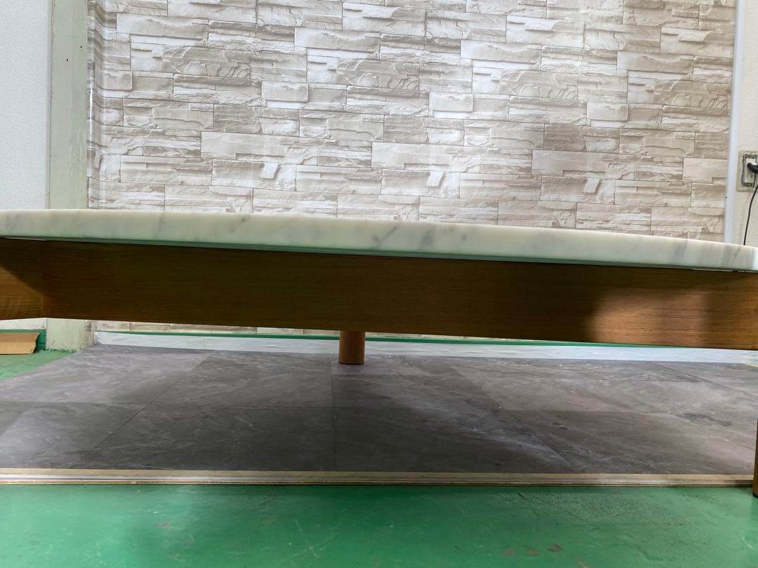 カッシーナ　イクスシー　Cassina lXC ローテーブル　大理石