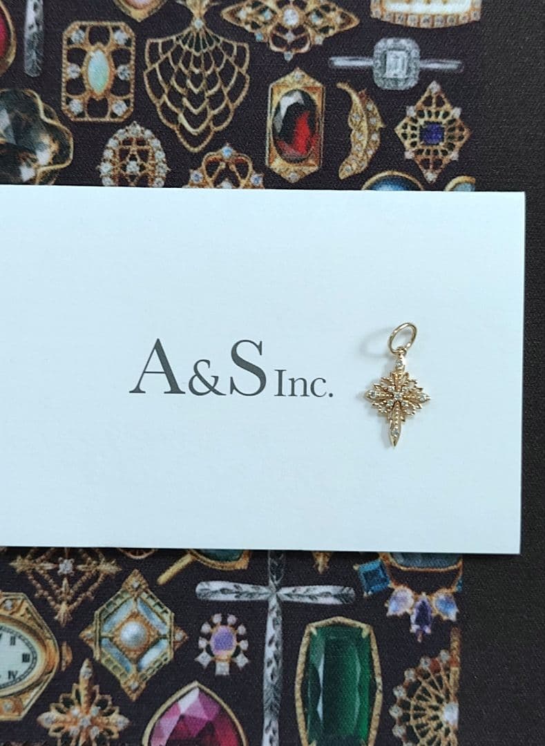 【販売証明書付き】agete クロス チャーム K10 ゴシック