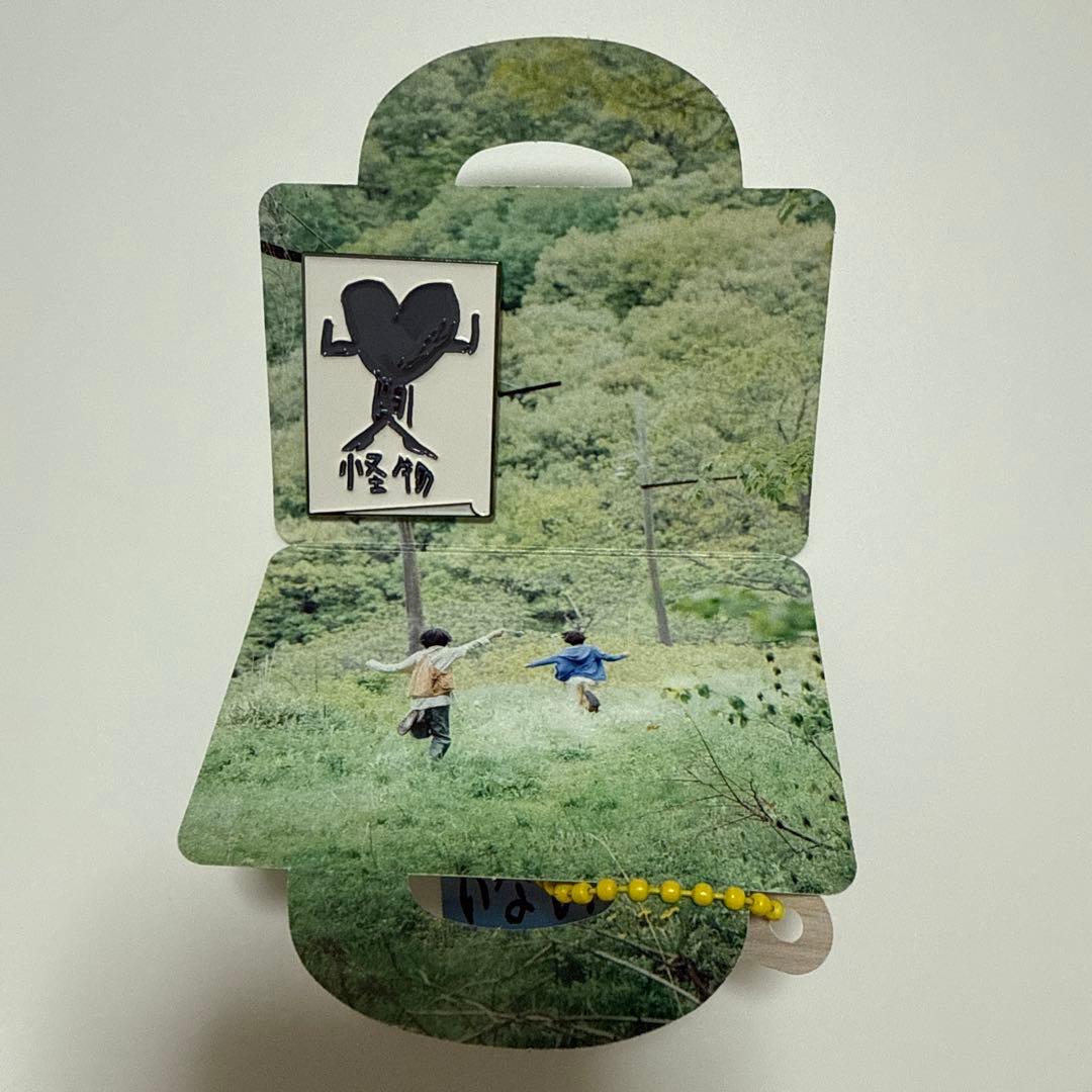 怪物　特典　ピンバッチ　韓国